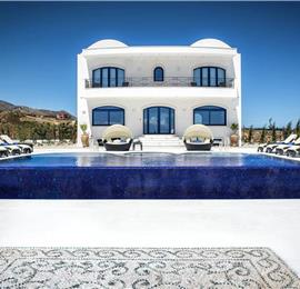 6 bedroom luxury villa with pool near Agia Pelagia, sleeps 12